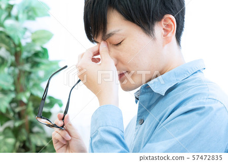 眼睛疲勞 眼睛疲勞 57472835