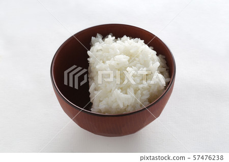 Diet with a slight reduction in carbohydrate intake 57476238