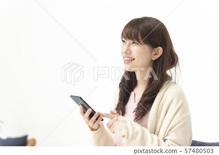 生活方式婦女智能手機電話 生活方式婦女智能手機電話 57480503