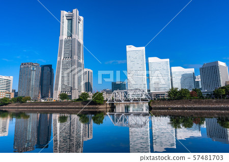 《神奈川縣》 Minatomirai清晨 《神奈川縣》 Minatomirai清晨 57481703