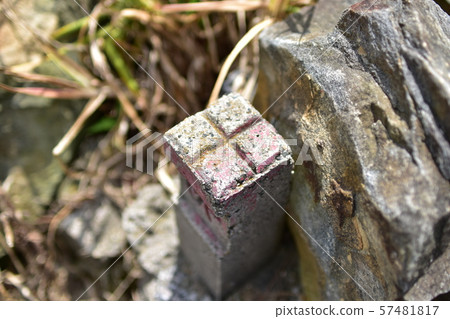 Boundary pile 57481817