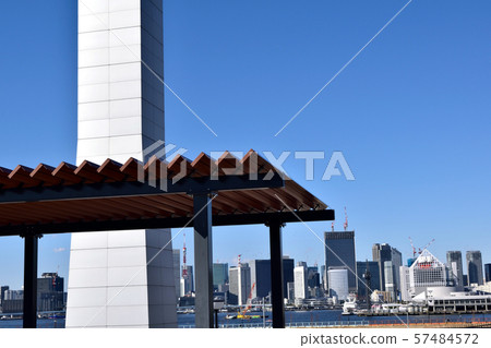 To the Harumi Pier High-rise buildings To the Harumi Pier High-rise buildings 57484572