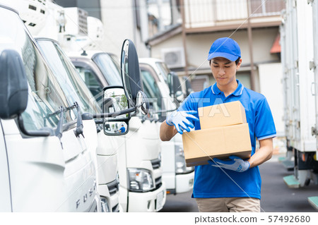 物流配送運輸業務驅動卡車業務圖像 57492680