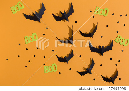 Halloween paper bats 57493098