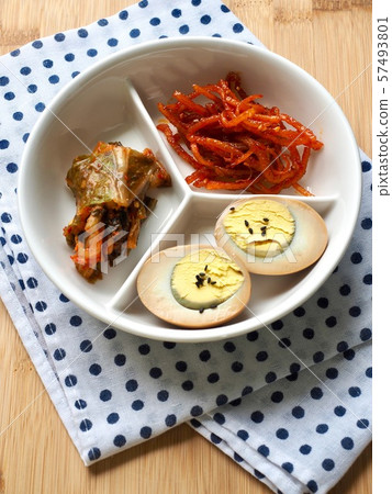 Korean food Egg Jangjorim, Squid seasoned with kimchi, Kimchi 57493801