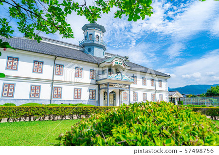 National treasure former Kaichi school building [Nagano] 57498756