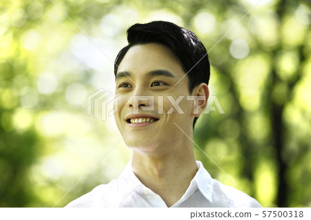 青年背景 57500318