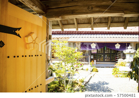 山谷自然神廟 山谷自然神廟 57500481