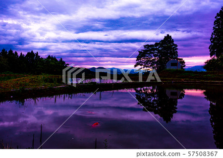 在越後的黎明之前 57508367