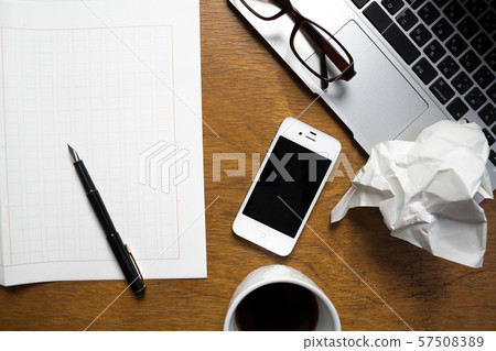 Manuscript paper 57508389