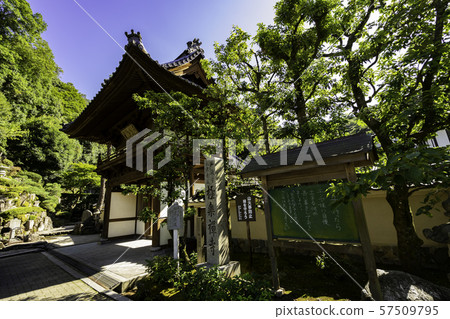 Kinosaki Onsen Gokurakuji Sanmon (Toyooka City, Hyogo Prefecture) Kinosaki Onsen Gokurakuji Sanmon (Toyooka City, Hyogo Prefecture) 57509795