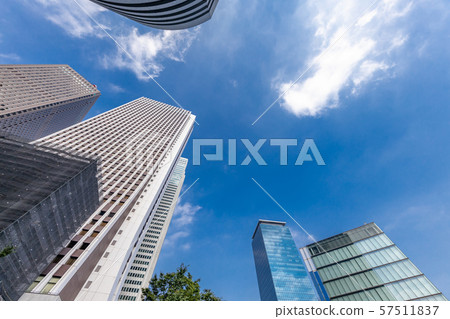 Blue sky and Tokyo Nishi-Shinjuku Buildings 57511837