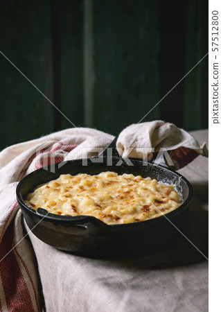 American dish mac and cheese American dish mac and cheese 57512800