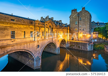 Pulteney Bridge night view 57516413