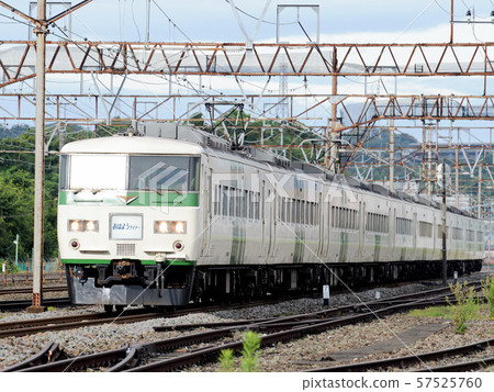 Morning EF 66 Morning EF 66 57525760