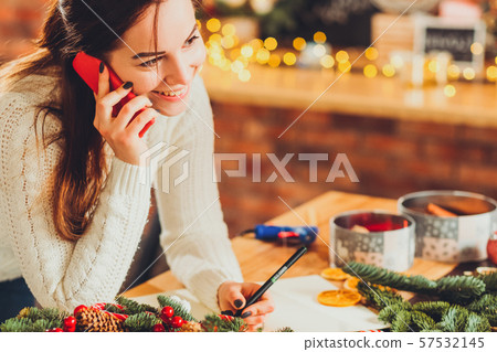 florist home business lady receiving order phone 57532145
