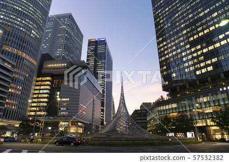 名古屋車站大廈夜視圖 57532382