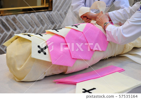 Funeral culture entrance ceremony in Korea 57535164