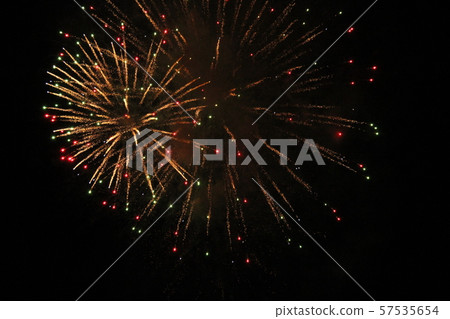 在Kanzanji溫泉的煙花 在Kanzanji溫泉的煙花 57535654