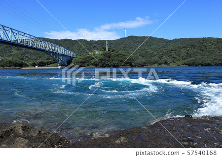 One of Japan's three major tides! Whirlpools of the Kuronoseto and the Kuronoseto Bridge One of Japan's three major tides! Whirlpools of the Kuronoseto and the Kuronoseto Bridge 57540168