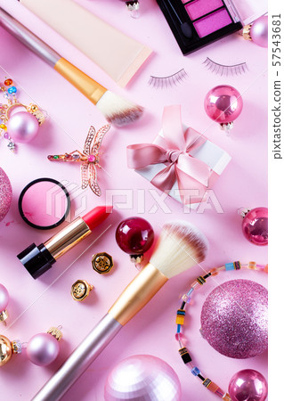Festive make up 57543681