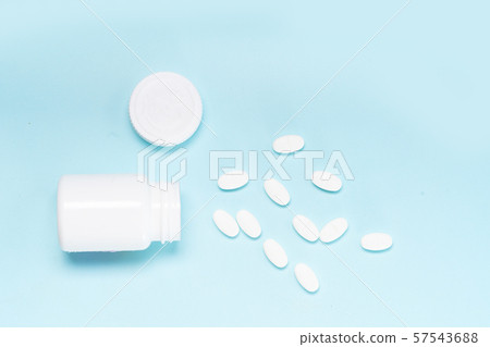 Pile of pills 57543688