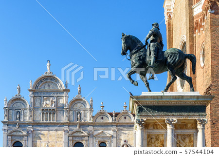 Statue of Bartolomeo Colleoni of 15th century, 57544104