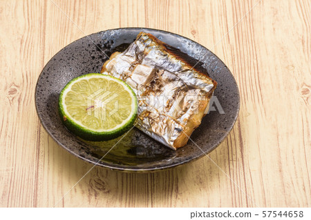 鹽烤魚 鹽烤魚 57544658