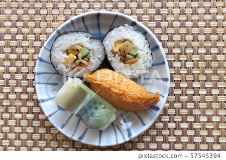 家常簡單的“三種壽司” 家常簡單的“三種壽司” 57545394