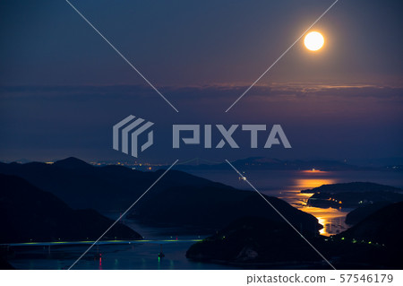 Scenery of the Seto Inland Sea at full moon night Scenery of the Seto Inland Sea at full moon night 57546179