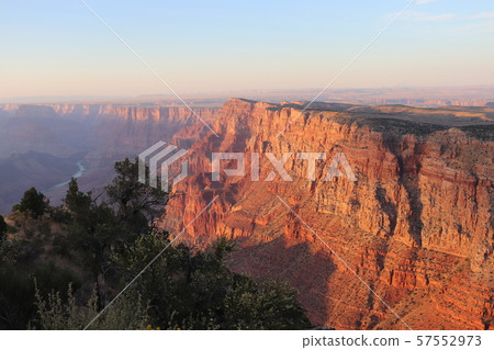 Evening Grand Canyon, Arizona Evening Grand Canyon, Arizona 57552973