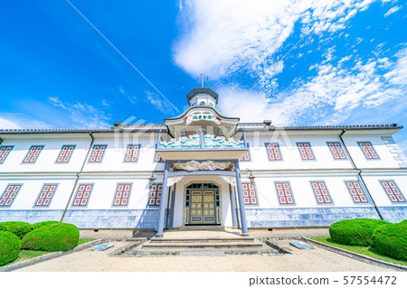 National treasure former Kaichi school building [Nagano] 57554472