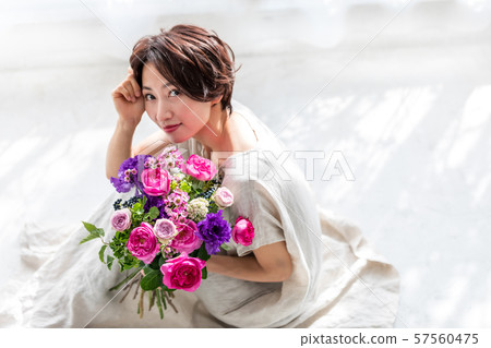 美女,女,女士 美女,女,女士 57560475