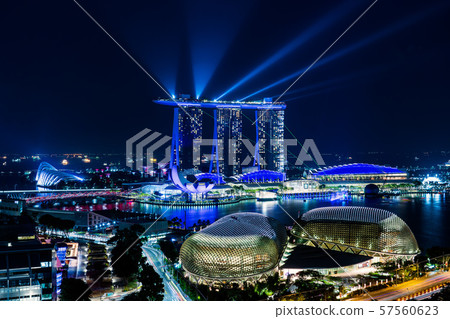 [Singapore scenery] Night view of Marina Bay and laser show 57560623