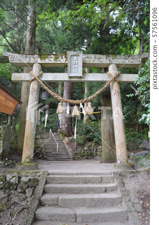 [鳥取縣] Kinmo Shrine / Torii 57561096