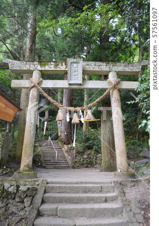 [鳥取縣] Kinmo Shrine / Torii 57561097