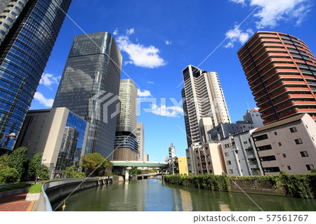 Nakanoshima Buildings and Tosabori River 57561767