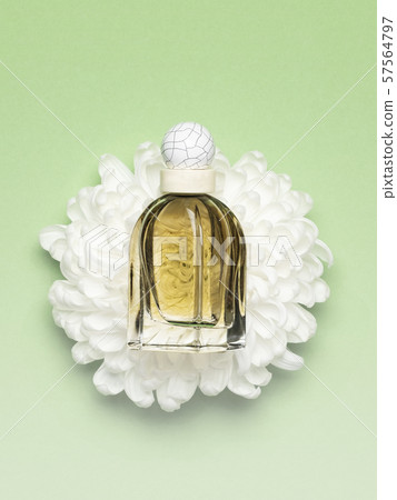 Perfume bottle Perfume bottle 57564797
