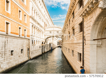 [Italy] Venice 57570912