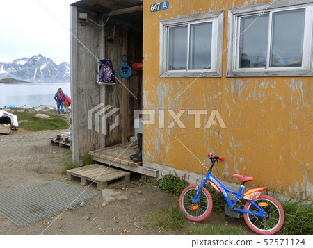 住在苔原 57571124