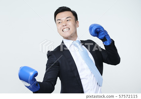 戰鬥辦公室工作人員 57572115