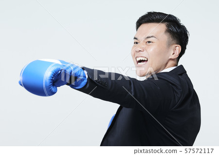 戰鬥辦公室工作人員 57572117