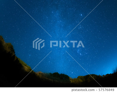 Milky Way in winter 57576849