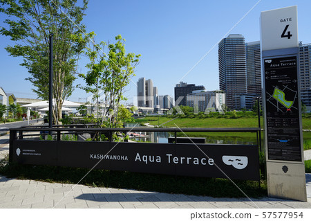 View of Kashiwa-no-ha Campus Station from Kashiwanoha Aqua Terrace <Kashiwa City, Chiba> View of Kashiwa-no-ha Campus Station from Kashiwanoha Aqua Terrace <Kashiwa City, Chiba> 57577954
