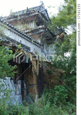 Beautiful ruins in Kume Minami-cho, Okayama Prefecture, Japan Beautiful ruins in Kume Minami-cho, Okayama Prefecture, Japan 57581155