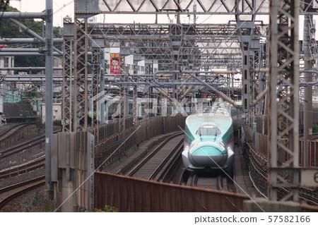 Tohoku Shinkansen seen from Tokyo Station 57582166