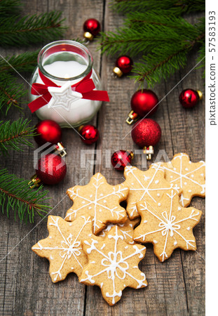 Christmas ginger and honey colorful cookies Christmas ginger and honey colorful cookies 57583193