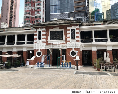 Large building 57585553