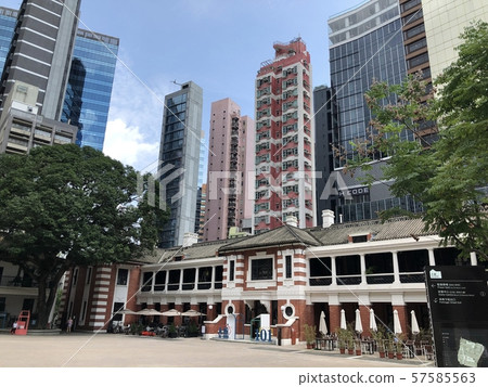 Large building 57585563