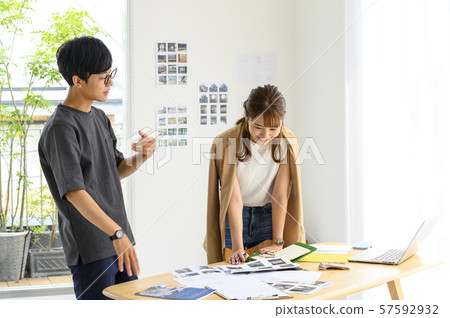 男女2次臨時商務會議 57592932